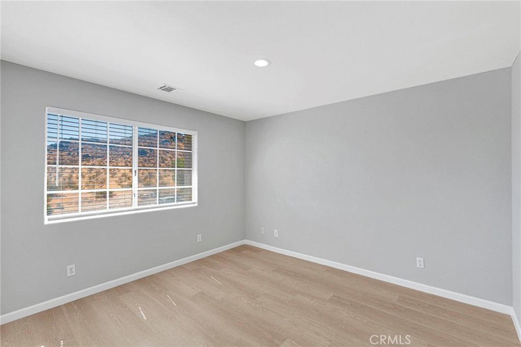16731 Iwa Road Apple Valley, CA 92307 - Photo 38 of 70