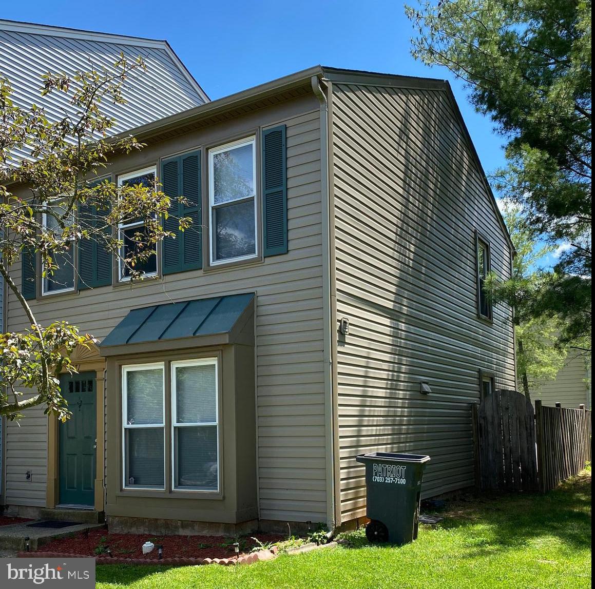 7371 Rokeby Drive Manassas, VA 20109 - Photo 2 of 17 Gallery Image 2