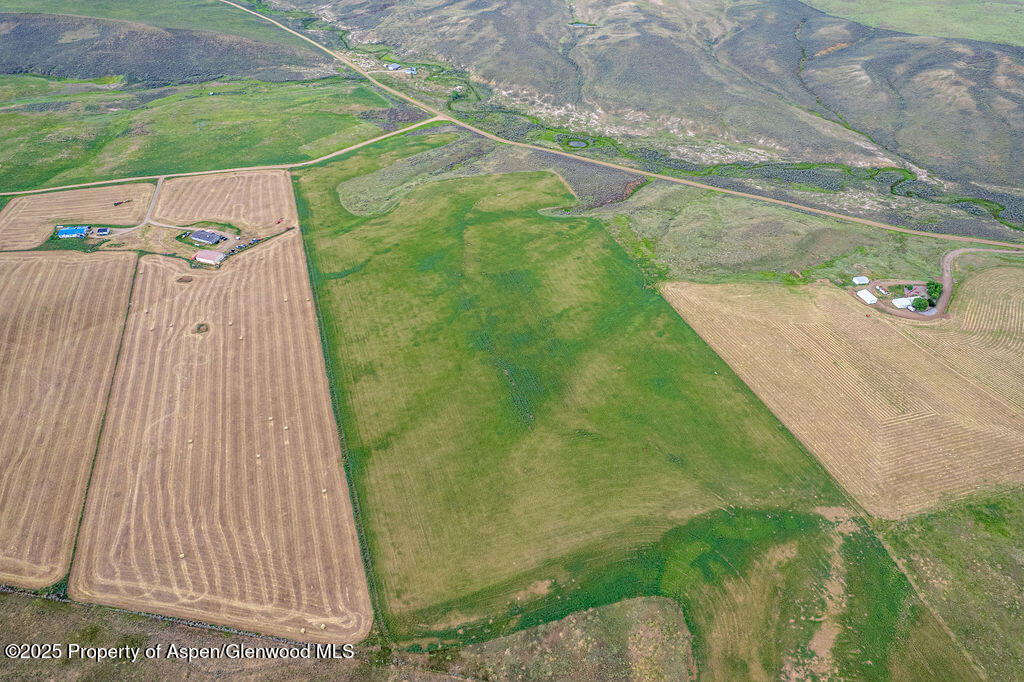 22 Craig Co 81625 Craig, CO 81625 - Photo 5 of 18 a view of a yard