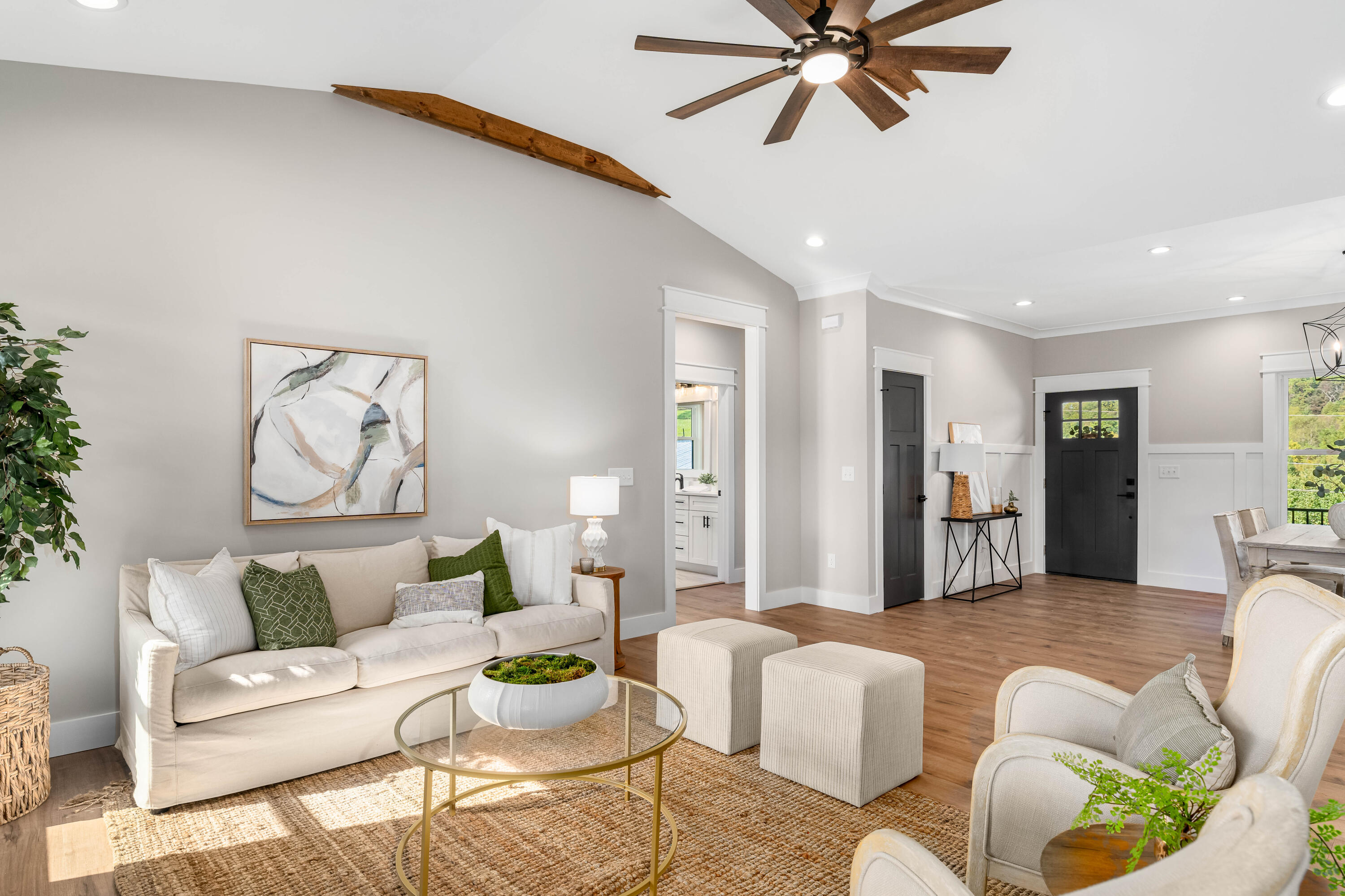 158 Hulse Road Jonesborough, TN 37659 - Photo 8 of 49 158 Hulse Rd (30 of 65)