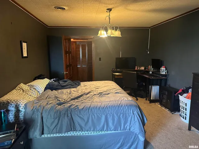 $238,000 | 407 West Water Street, Pinckneyville, IL 62274