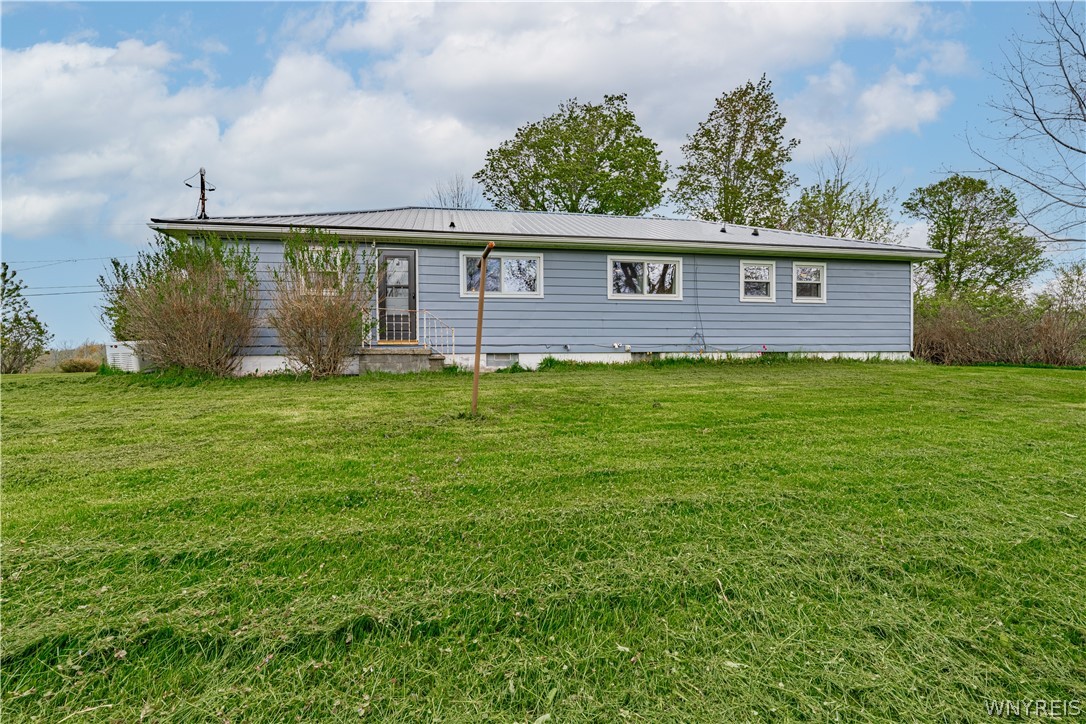 7964 Chestnut Ridge Road Gasport, NY 14067 - Photo 33 of 48