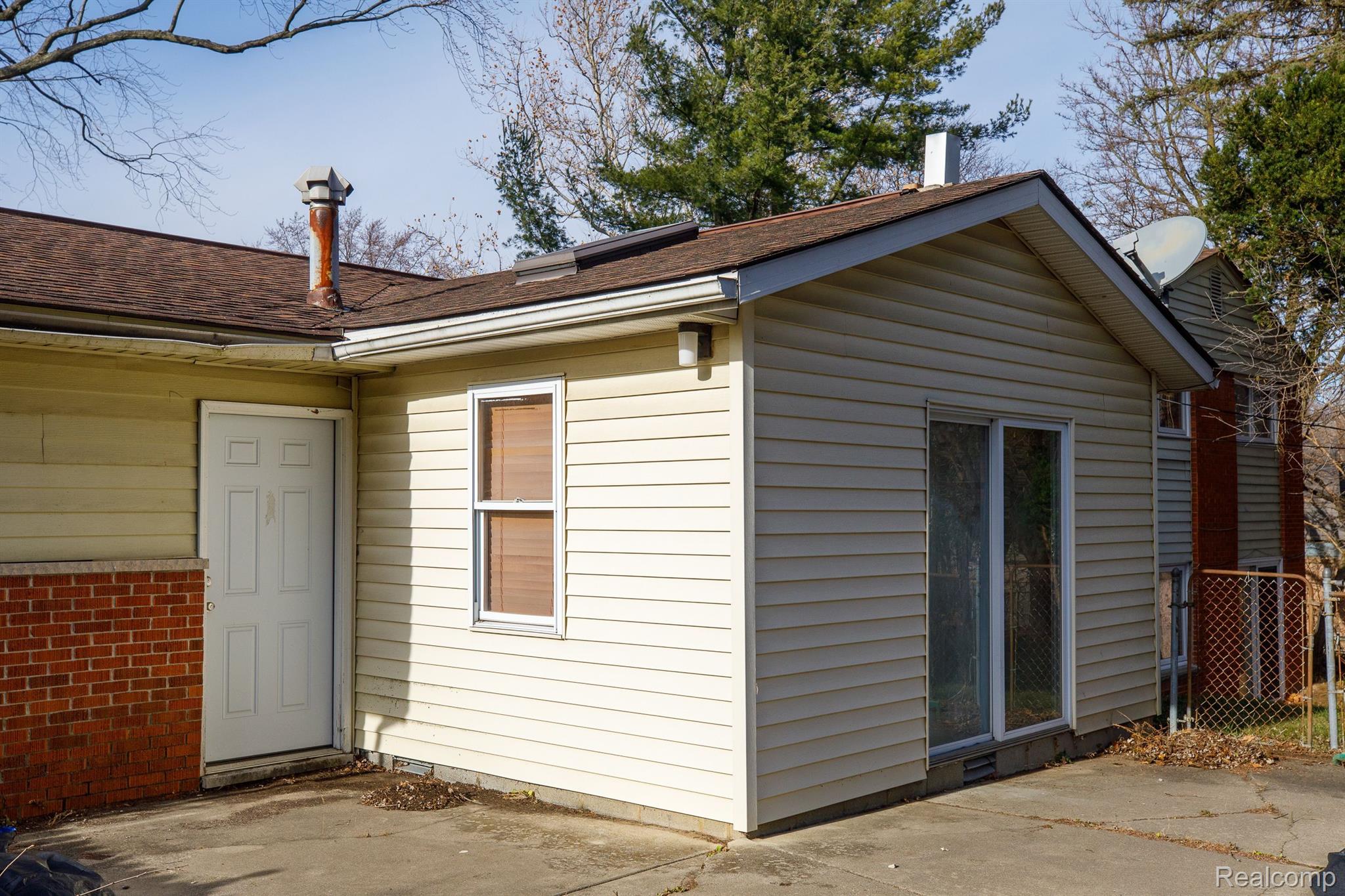 265 Wimpole Drive Rochester, MI 48309 - Photo 32 of 36 Gallery Image 32
