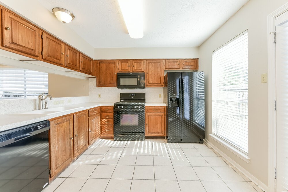 23219 Timberbrook Drive Spring, TX 77373 - Photo 8 of 16