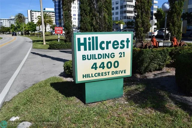 $149,000 | 4400 Hillcrest Drive, Unit 605A, Hollywood, FL 33021