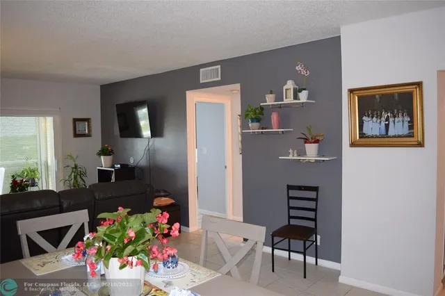 $149,000 | 4400 Hillcrest Drive, Unit 605A, Hollywood, FL 33021