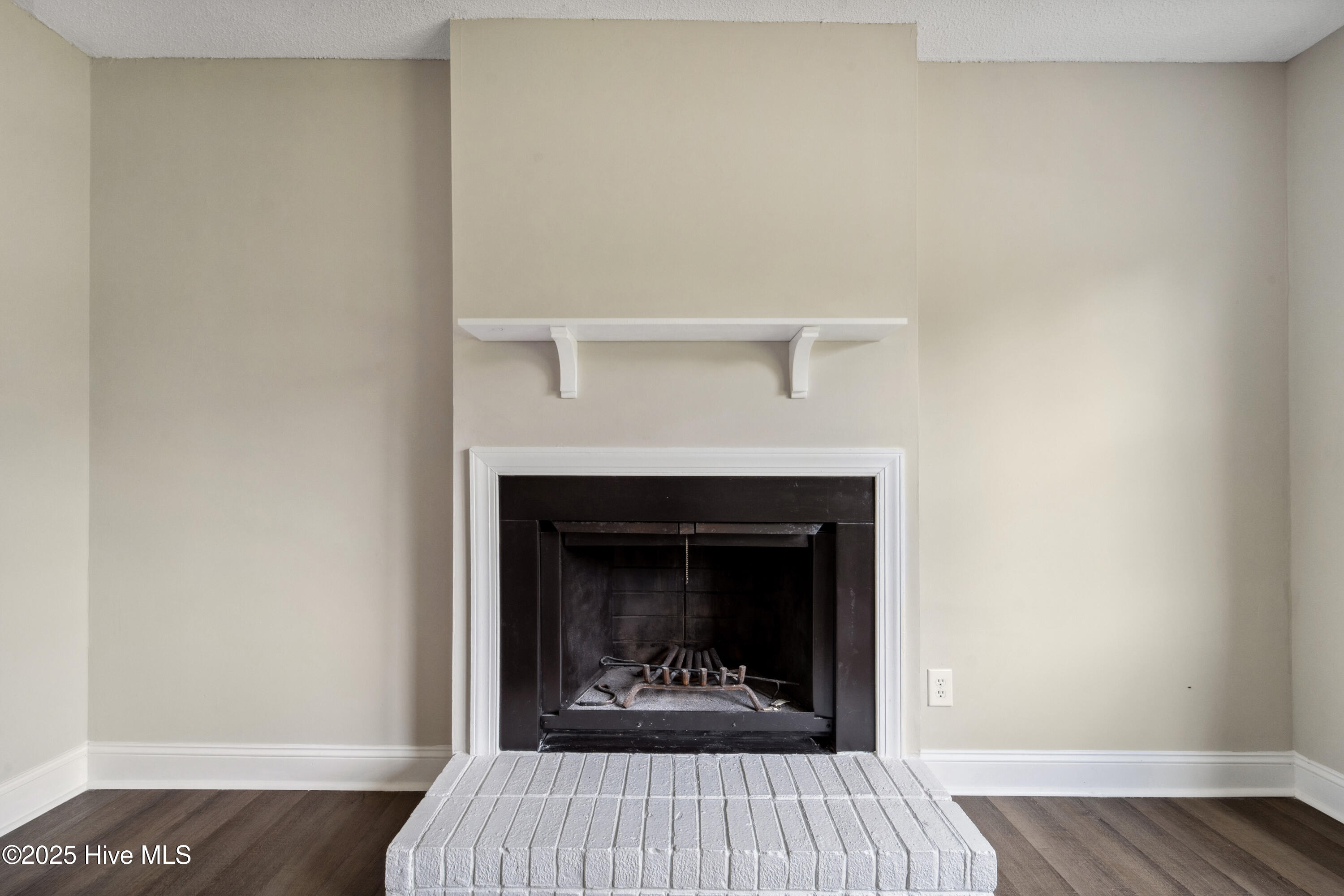 109 Shipman Road Havelock, NC 28532 - Photo 5 of 27 DSC08633