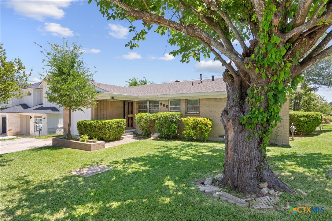 905 South 40th Street Temple, TX 76501 - Photo 2 of 29