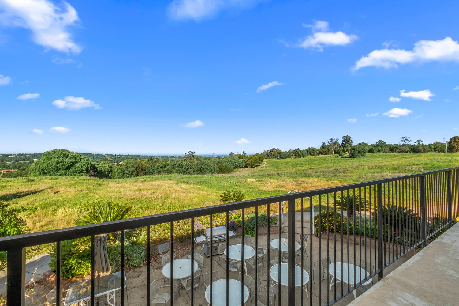 3000 Alexandrite Drive Rescue, CA 95672 - Photo 14 of 77