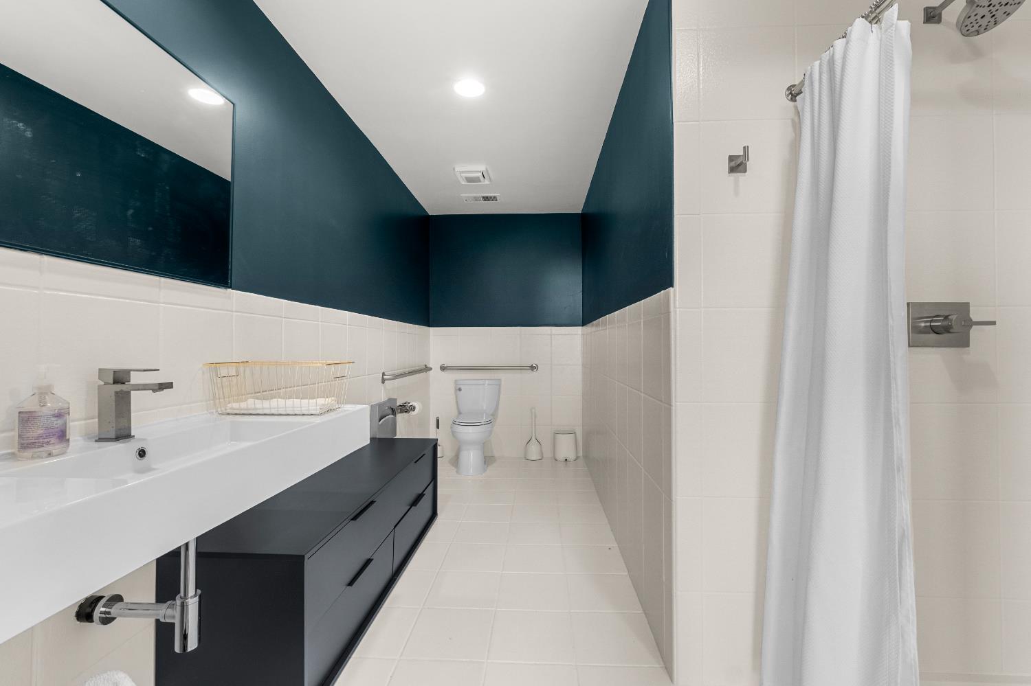 3000 Alexandrite Drive Rescue, CA 95672 - Photo 19 of 77