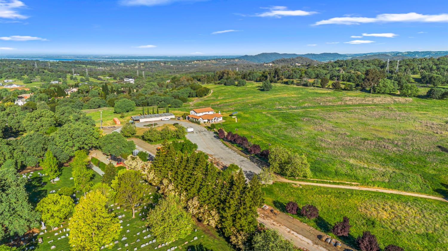 3000 Alexandrite Drive Rescue, CA 95672 - Photo 6 of 77