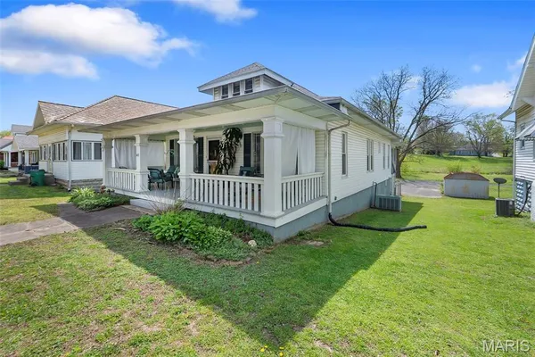 $149,900 | 411 East Maple Street, Scott City, MO 63780