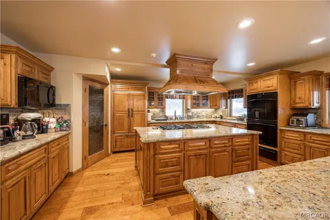 $1,695,000 | 42028 Sky View Ridge, Big Bear Lake, CA 92315