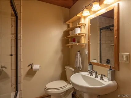 $1,695,000 | 42028 Sky View Ridge, Big Bear Lake, CA 92315