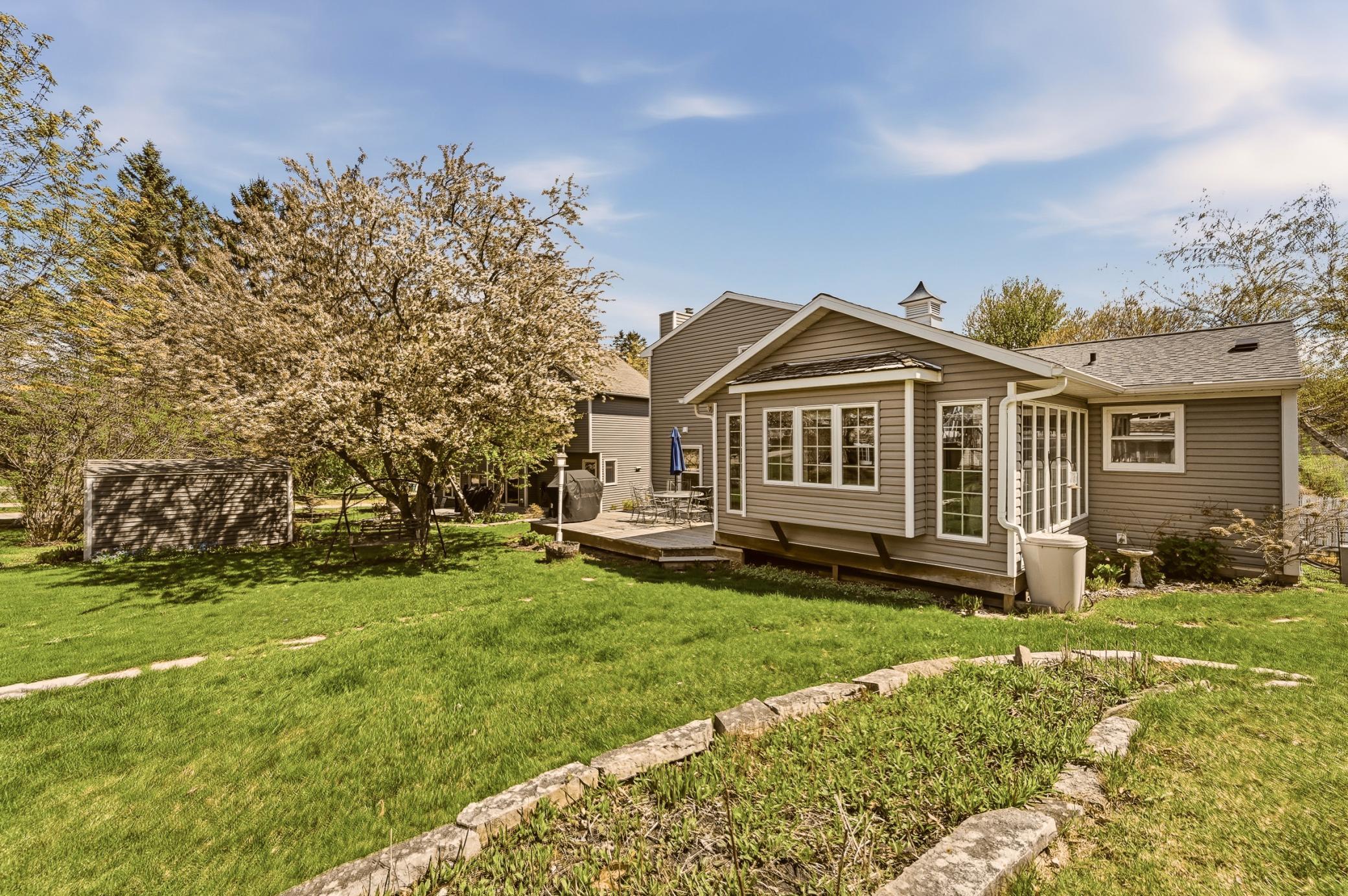 2159 Haralson Lane Southwest Rochester, MN 55902 - Photo 2 of 37