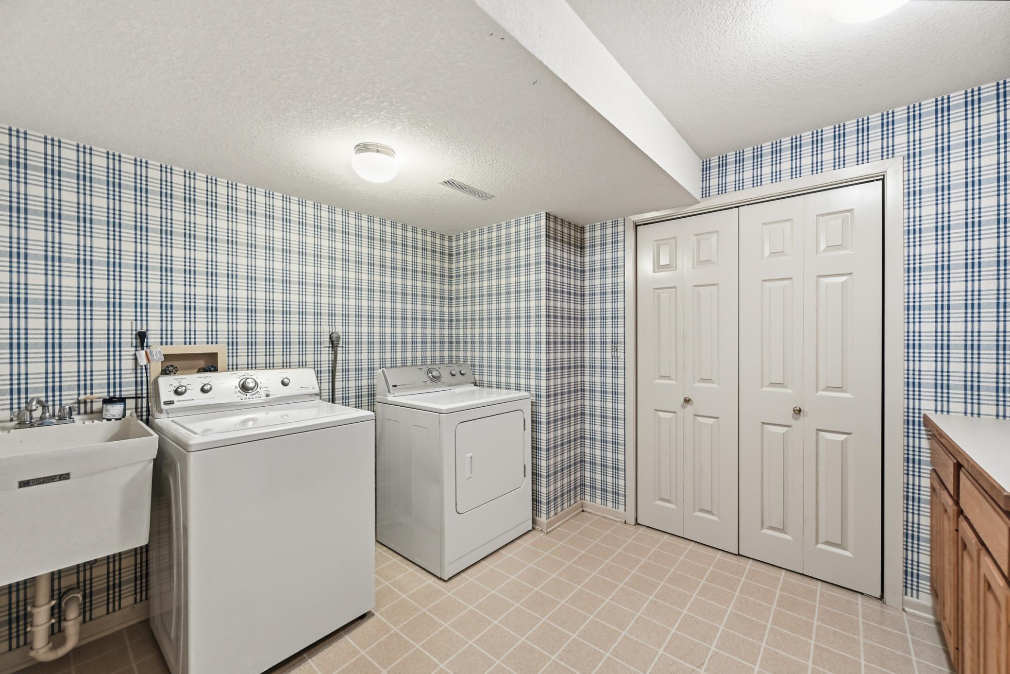 2159 Haralson Lane Southwest Rochester, MN 55902 - Photo 28 of 37
