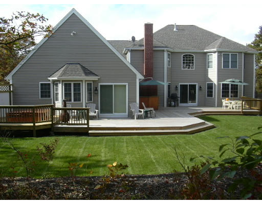 14 Harlow Farm Road Bourne, MA 02562 - Photo 2 of 7 Gallery Image 2