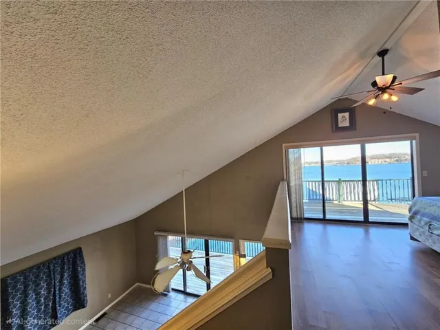 $648,000 | 569 Sunrise Acres Point, Sunrise Beach, MO 65079