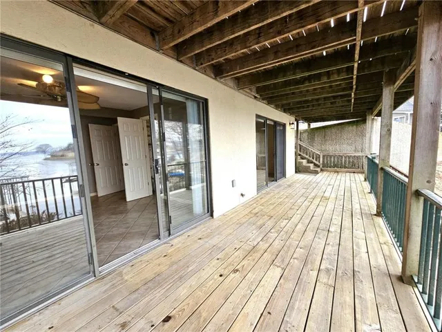 $648,000 | 569 Sunrise Acres Point, Sunrise Beach, MO 65079