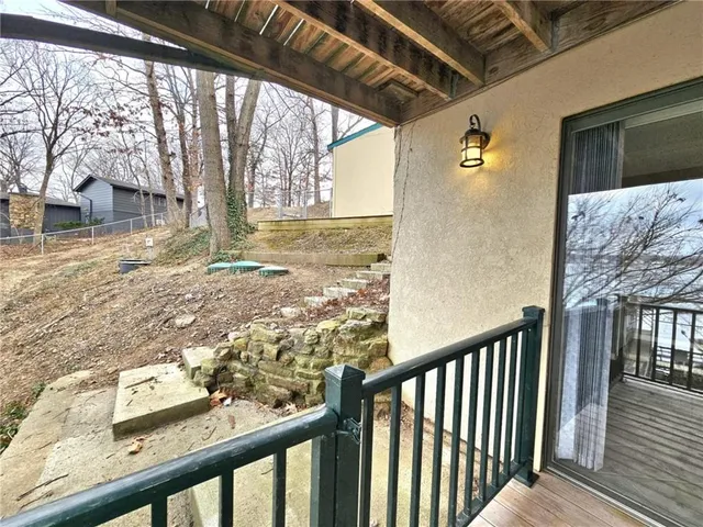 $648,000 | 569 Sunrise Acres Point, Sunrise Beach, MO 65079