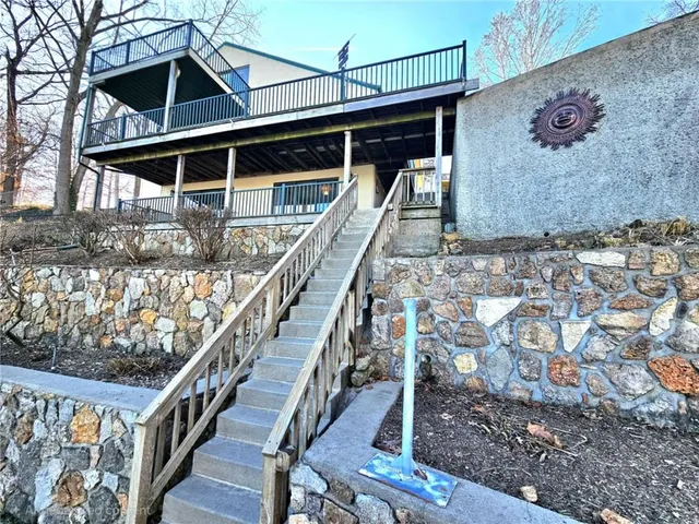 $648,000 | 569 Sunrise Acres Point, Sunrise Beach, MO 65079