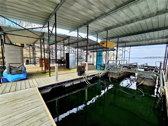 $648,000 | 569 Sunrise Acres Point, Sunrise Beach, MO 65079