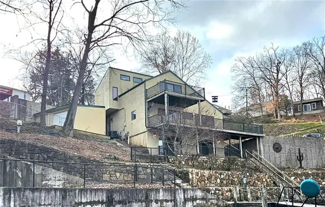 $648,000 | 569 Sunrise Acres Point, Sunrise Beach, MO 65079