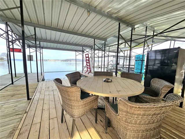 $648,000 | 569 Sunrise Acres Point, Sunrise Beach, MO 65079