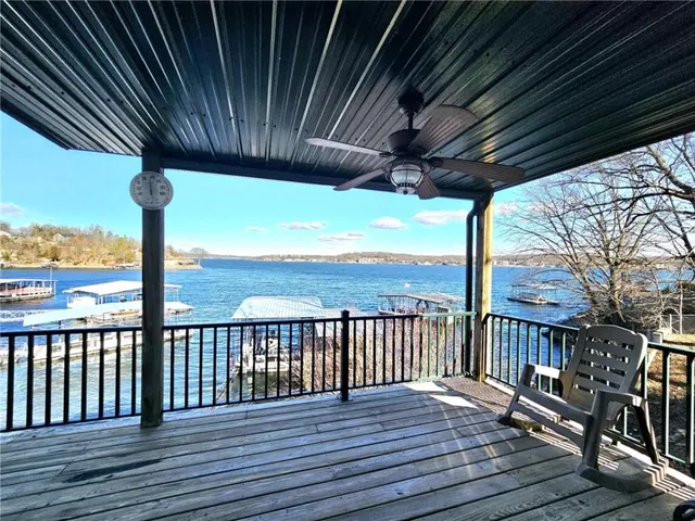 $648,000 | 569 Sunrise Acres Point, Sunrise Beach, MO 65079