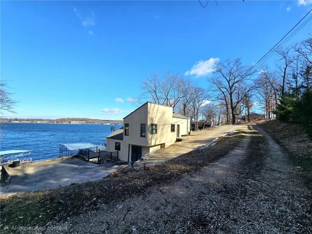 $648,000 | 569 Sunrise Acres Point, Sunrise Beach, MO 65079
