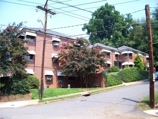 $1,195 | 840 Carolina Avenue Northwest, Winston-Salem, NC 27101