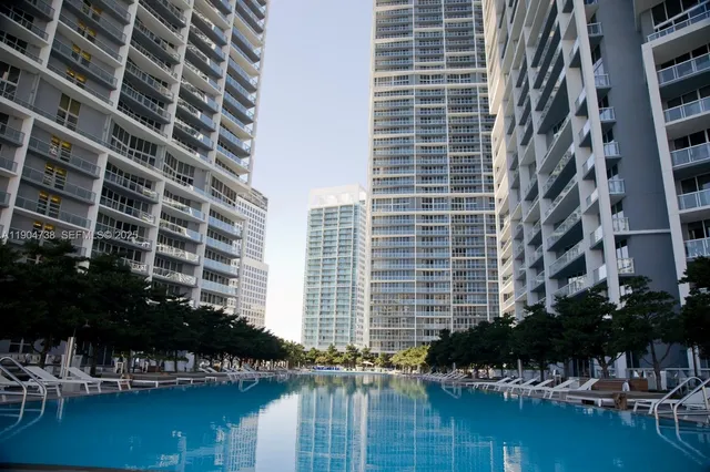 $3,500 | Icon Brickell, Miami, FL 33131
