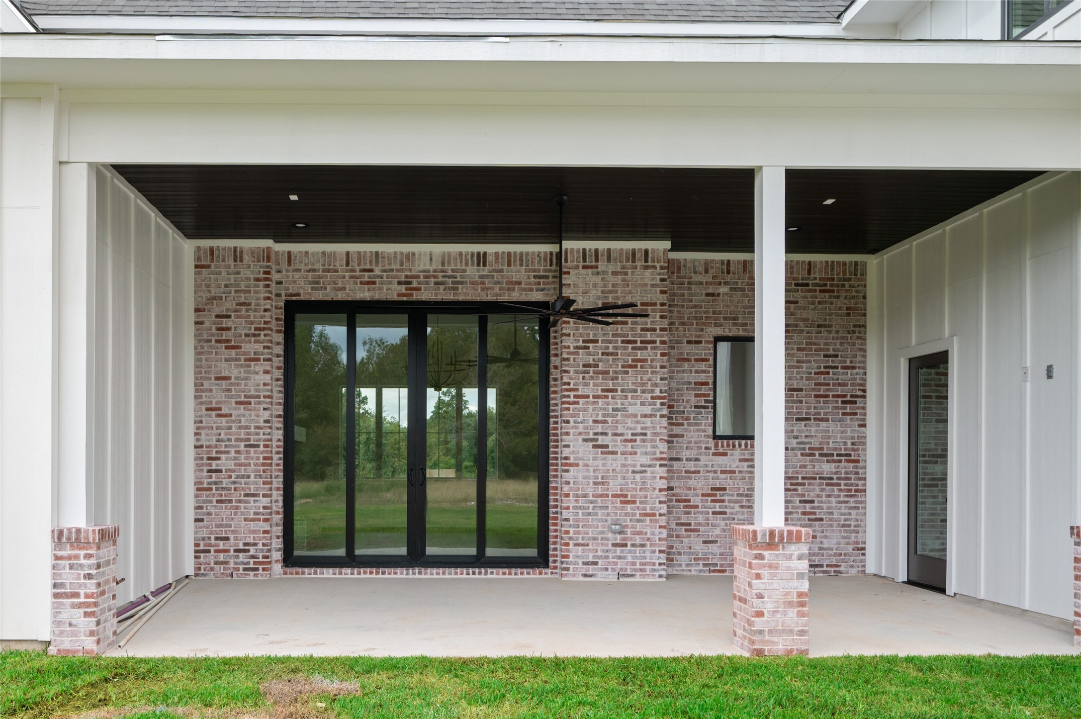 24940 Hopeview Way Montgomery, TX 77356 - Photo 8 of 49 a closeup of a door