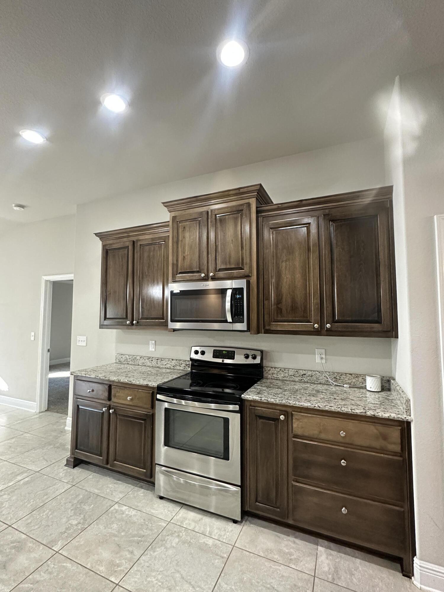 670 Red Fern Road Crestview, FL 32536 - Photo 7 of 54 IMG_1258