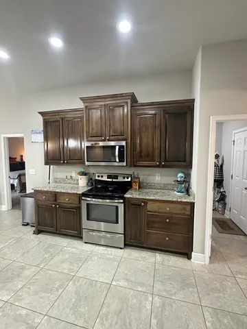 $450,500 | 670 Red Fern Road, Crestview, FL 32536