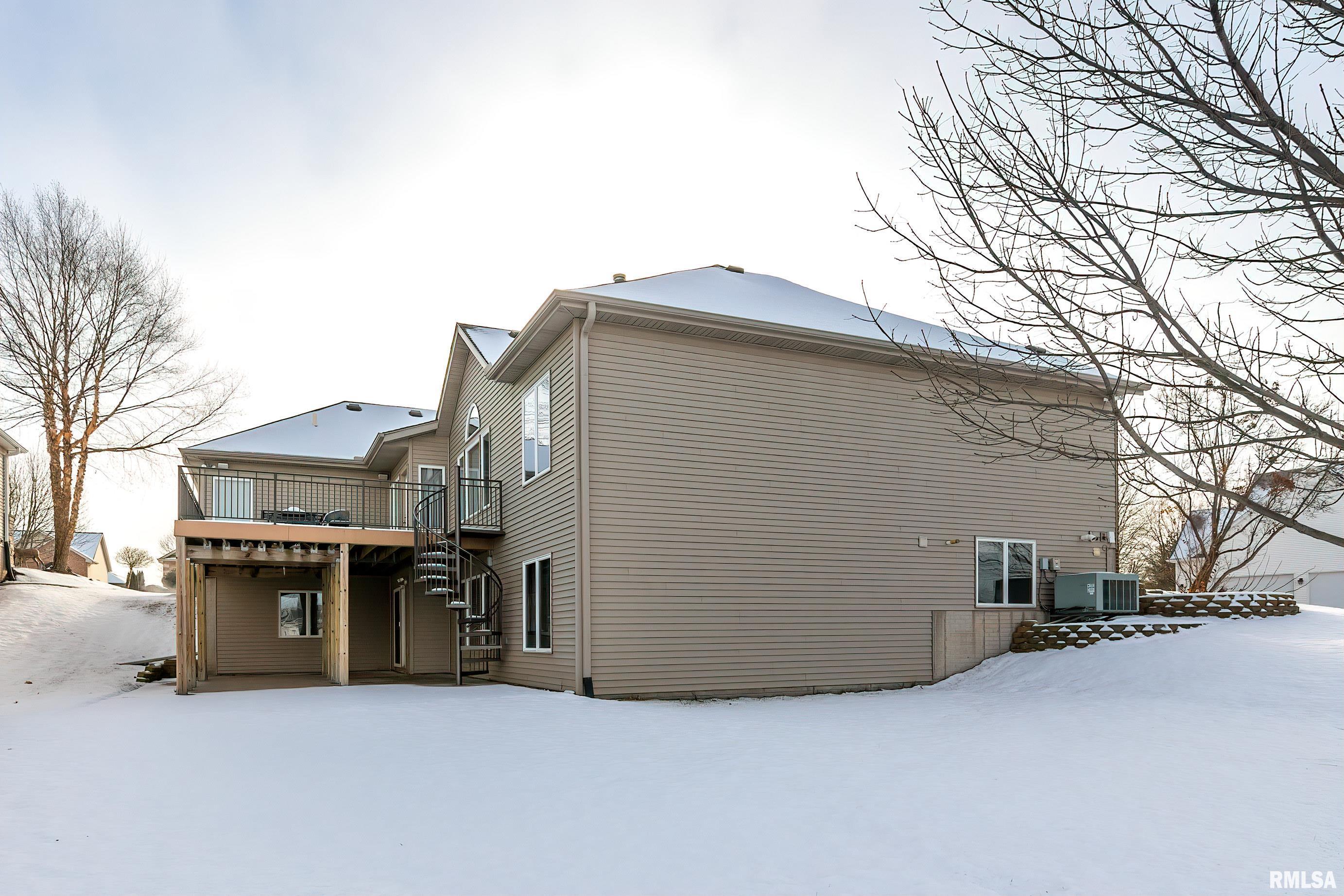 5805 Cardinal Road Bettendorf, IA 52722 - Photo 38 of 39 Gallery Image 38