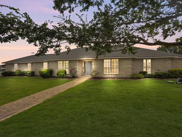 $615,000 | 6859 County Road 1140, Leonard, TX 75452