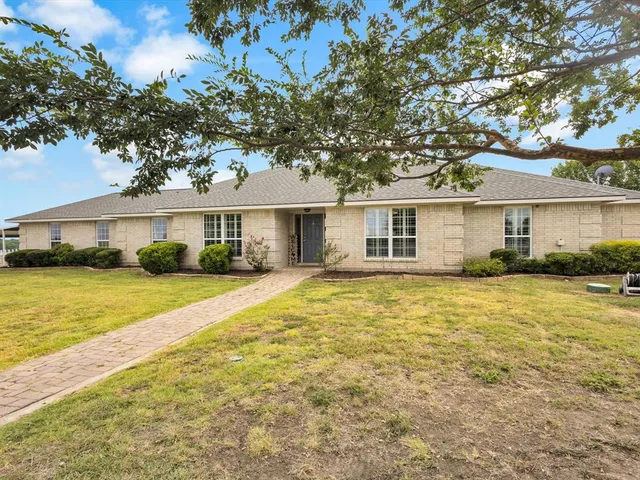 $615,000 | 6859 County Road 1140, Leonard, TX 75452