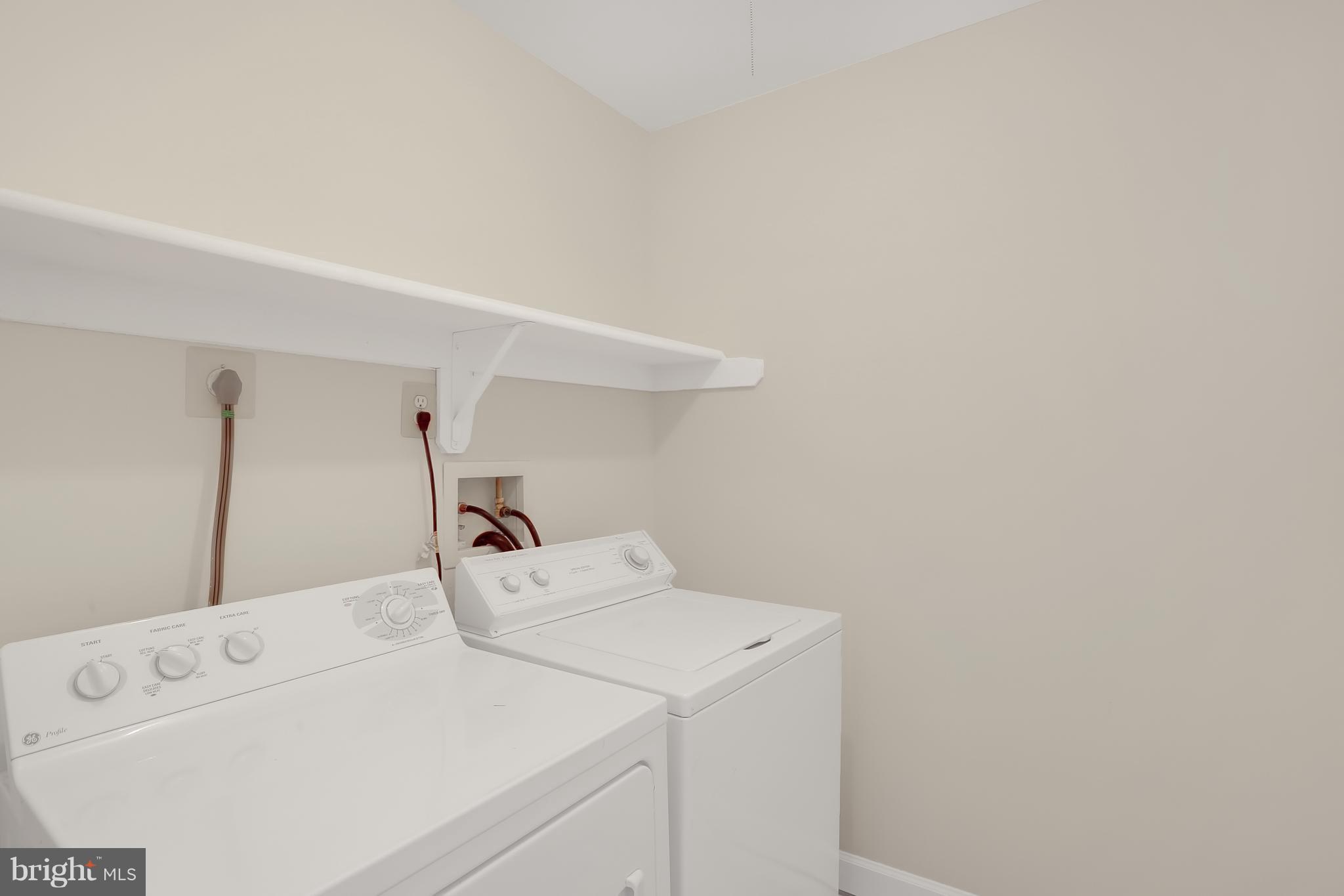 5588 Rivendell Place Frederick, MD 21703 - Photo 22 of 24 Laundry Room