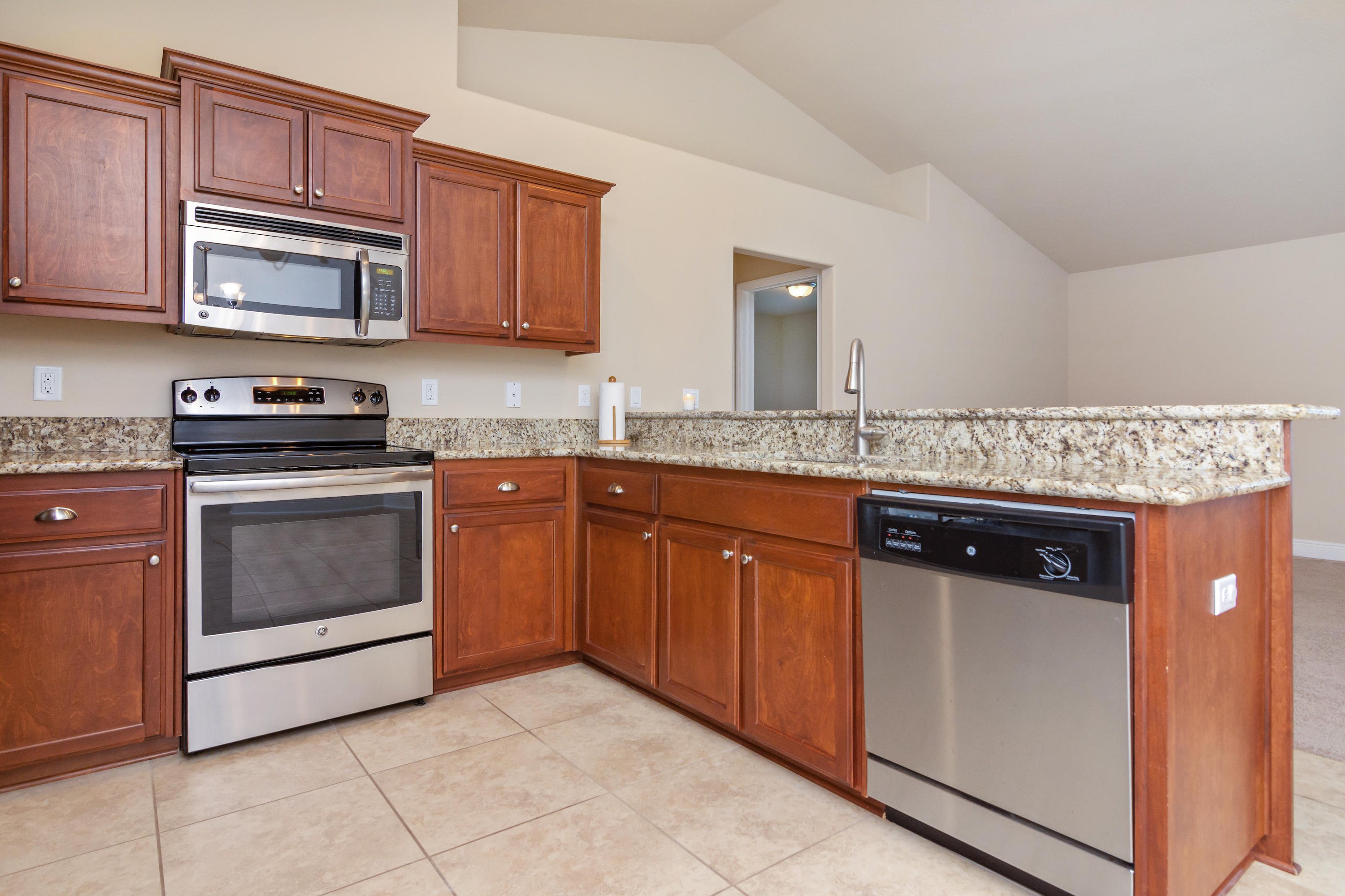 321 Sidewinder Loop Crestview, FL 32536 - Photo 12 of 37 321 Sidewinder Loop-10