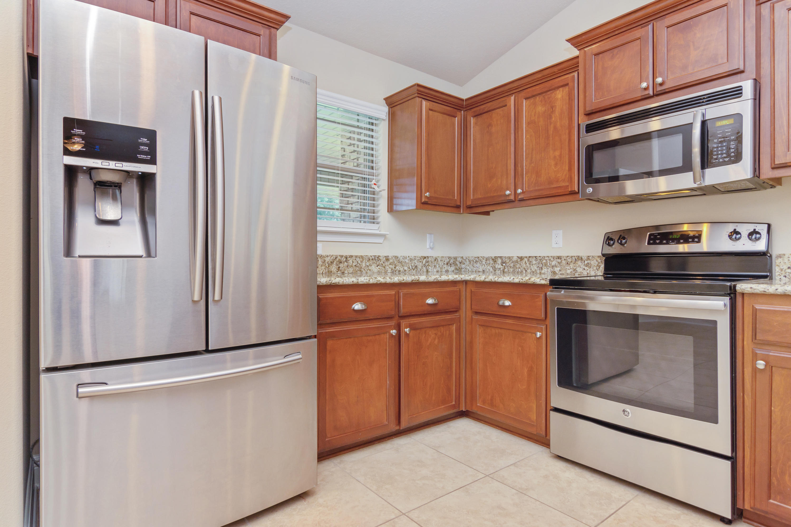 321 Sidewinder Loop Crestview, FL 32536 - Photo 16 of 37 321 Sidewinder Loop-14