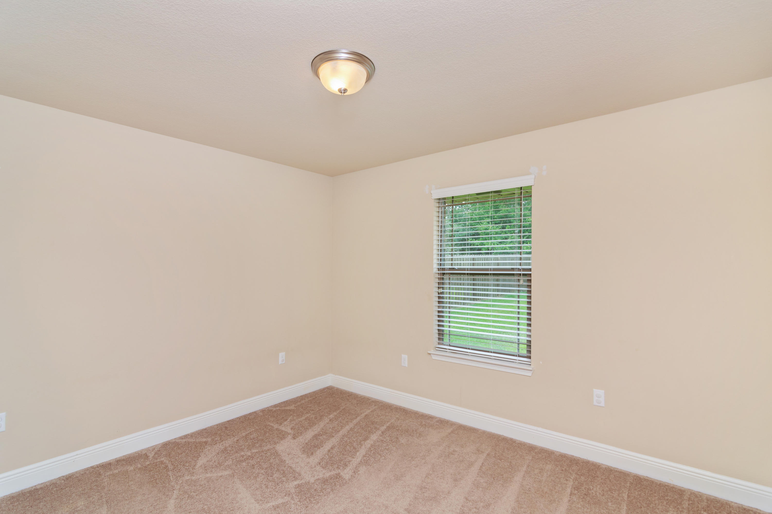 321 Sidewinder Loop Crestview, FL 32536 - Photo 26 of 37 321 Sidewinder Loop-15