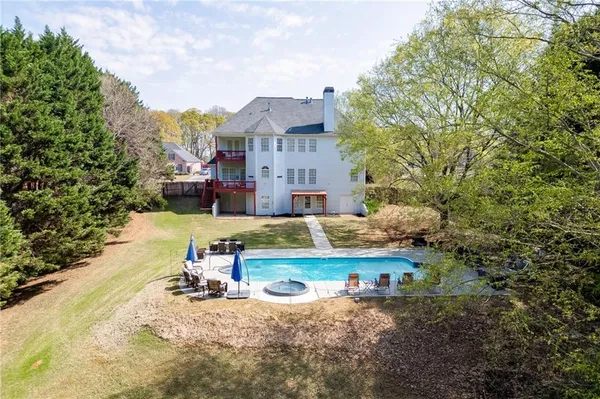 $660,000 | 203 Whitaker Way, Hoschton, GA 30548