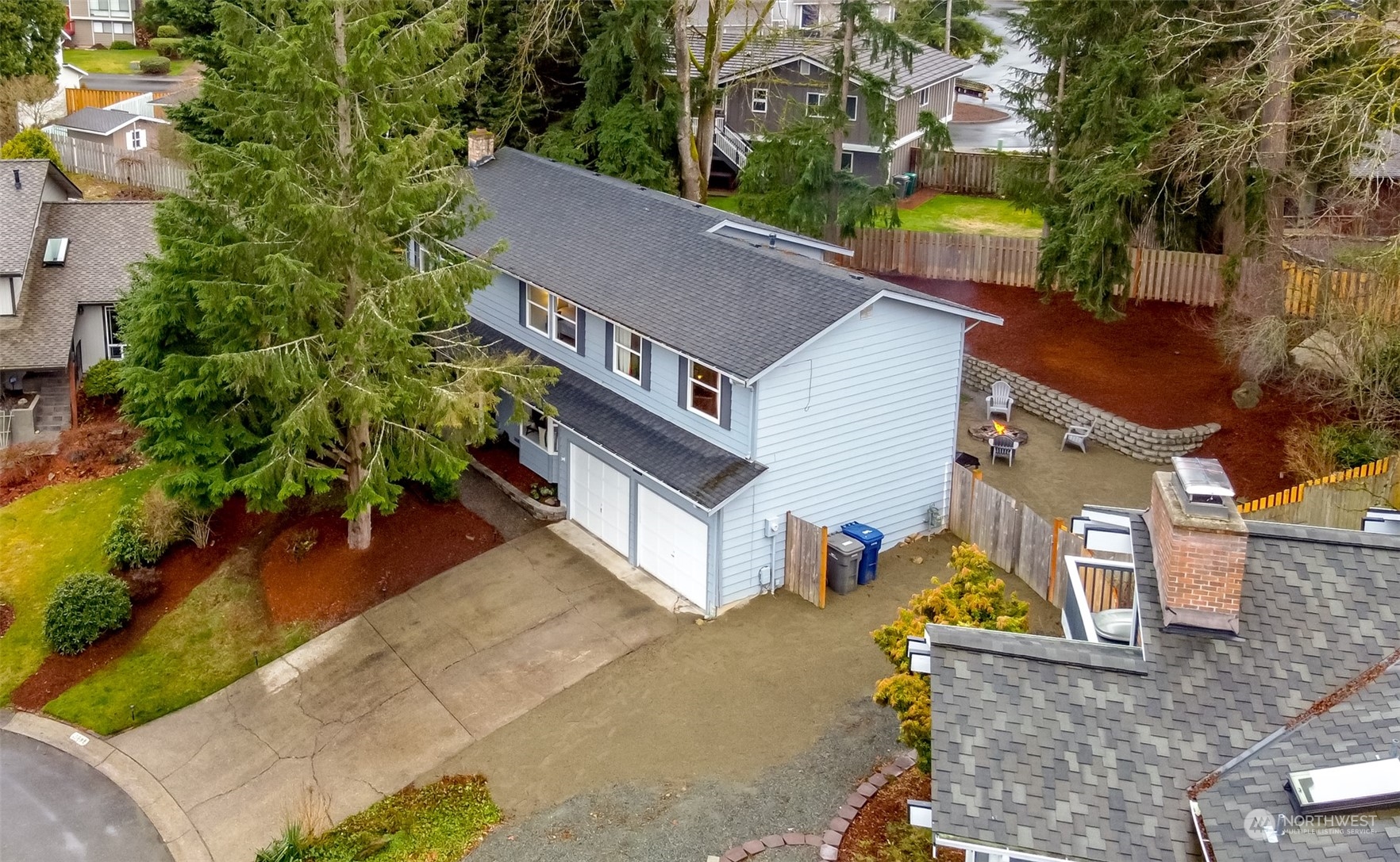 15602 Southeast 178th Street Renton, WA 98058 - Photo 2 of 29 front view of a house with a yard