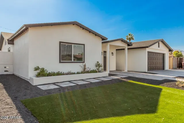 $3,900 | 2220 North 66th Street, Scottsdale, AZ 85257