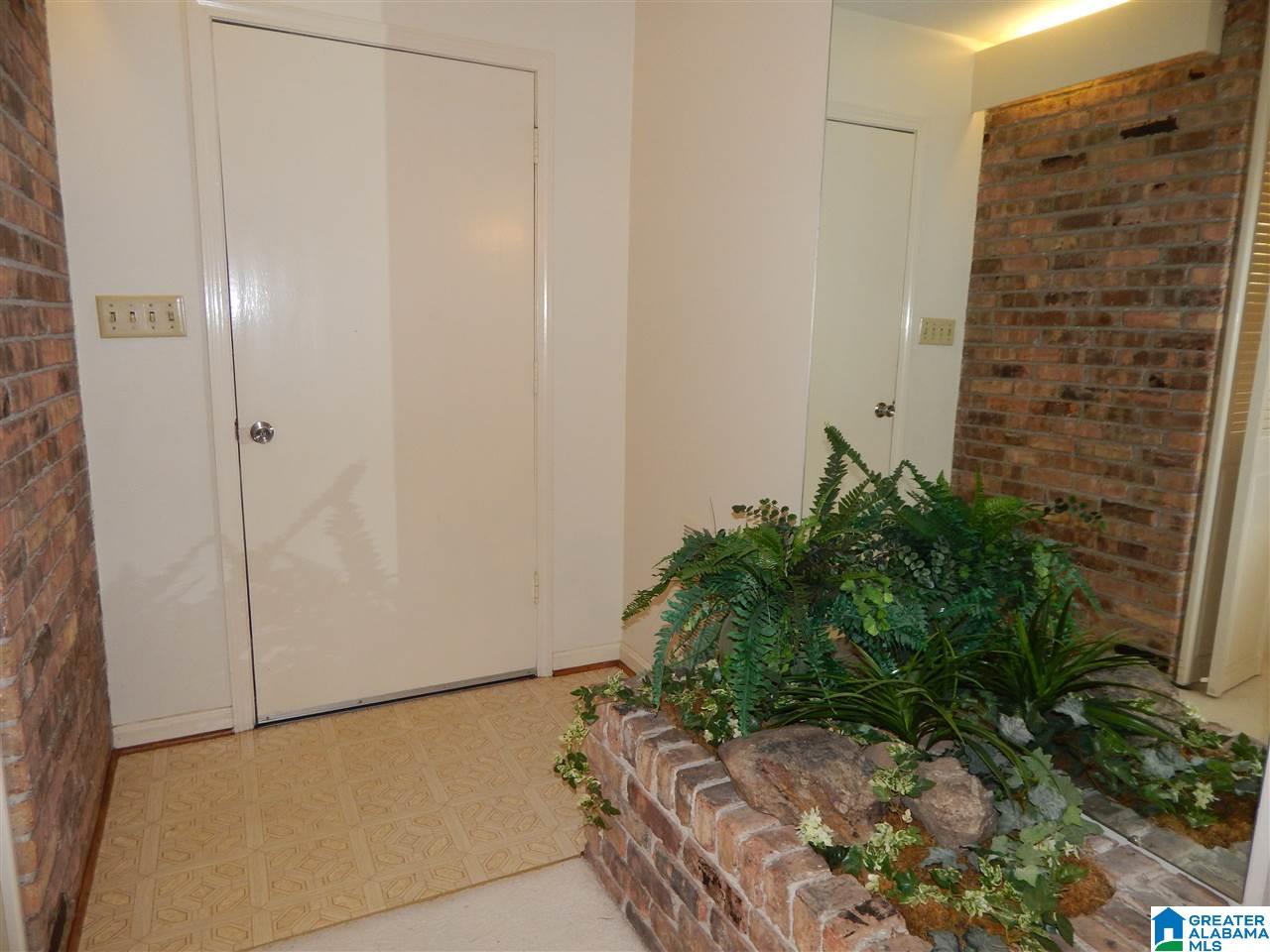 444 2nd Place Pleasant Grove, AL 35127 - Photo 3 of 48