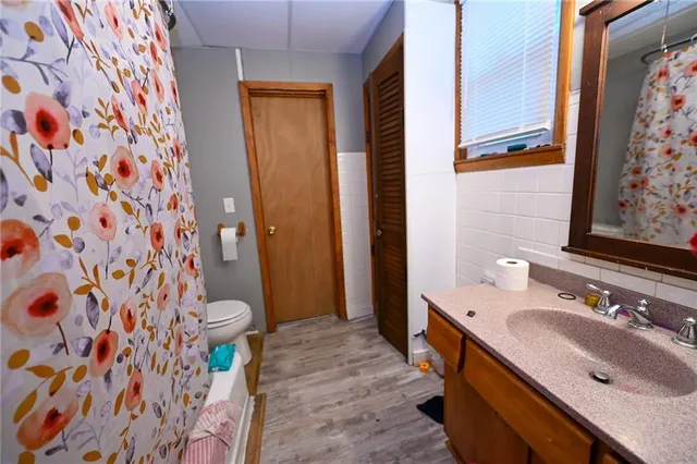 $100,000 | 600 West Hunter Street, Nevada, MO 64772