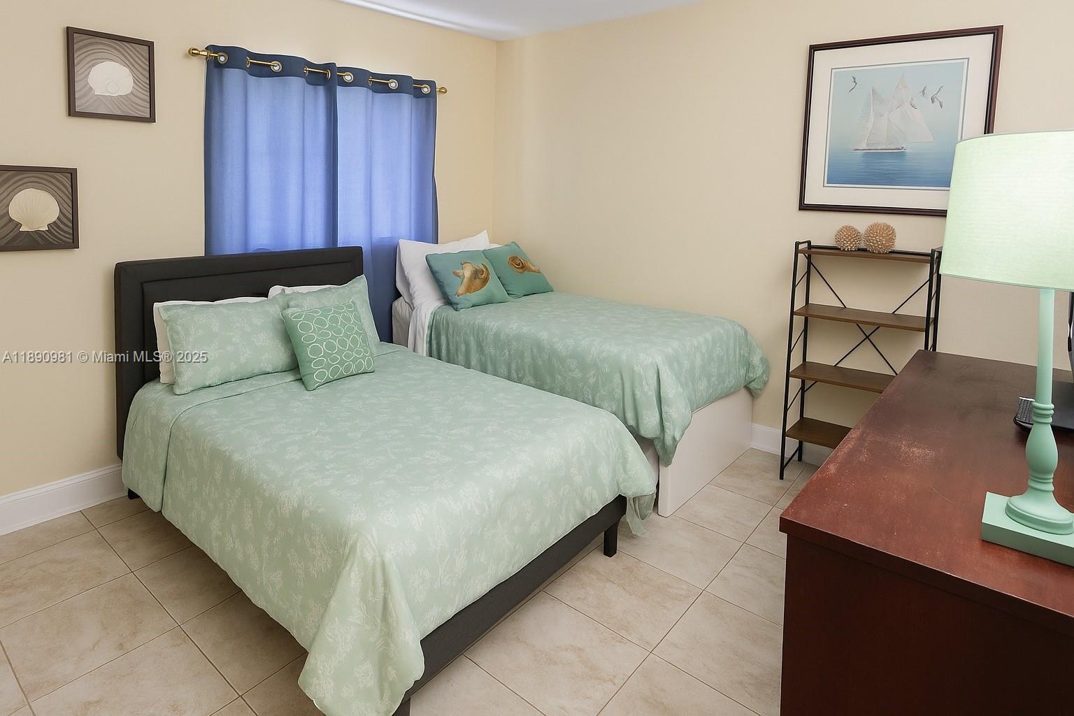 504 Southwest 10th Street, Unit 2 Hallandale Beach, FL 33009 - Photo 12 of 14