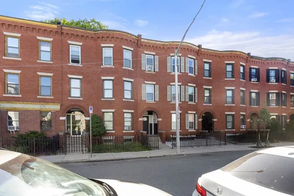 $3,100 | 64 Florida Street, Unit 2, Boston, MA 02124