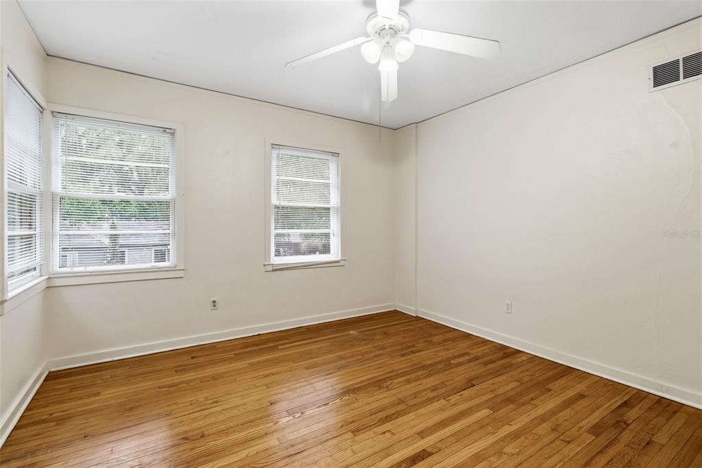 2721 Southwest 3rd Place Gainesville, FL 32607 - Photo 38 of 59 Gallery Image 38